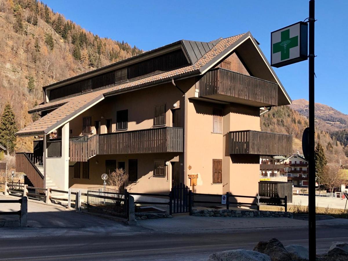 Tabla - Confort Ed Eleganza A 100 Mt Dagli Impianti Aprica Buitenkant foto