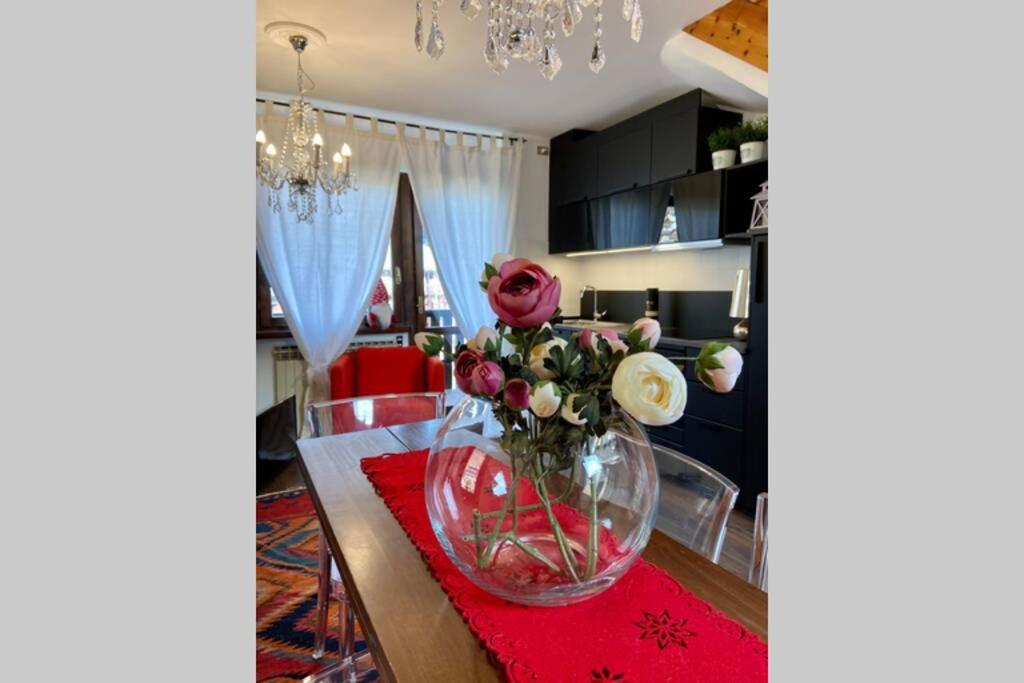 Tabla - Confort Ed Eleganza A 100 Mt Dagli Impianti Aprica Buitenkant foto