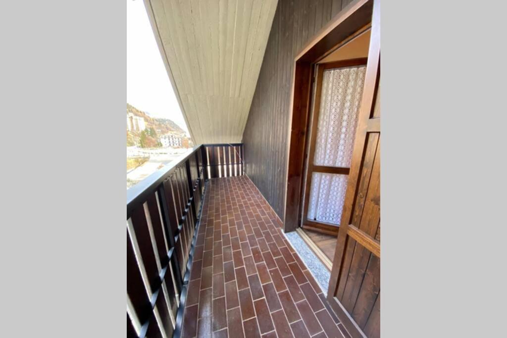 Tabla - Confort Ed Eleganza A 100 Mt Dagli Impianti Aprica Buitenkant foto