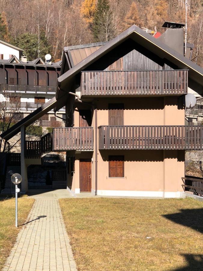 Tabla - Confort Ed Eleganza A 100 Mt Dagli Impianti Aprica Buitenkant foto